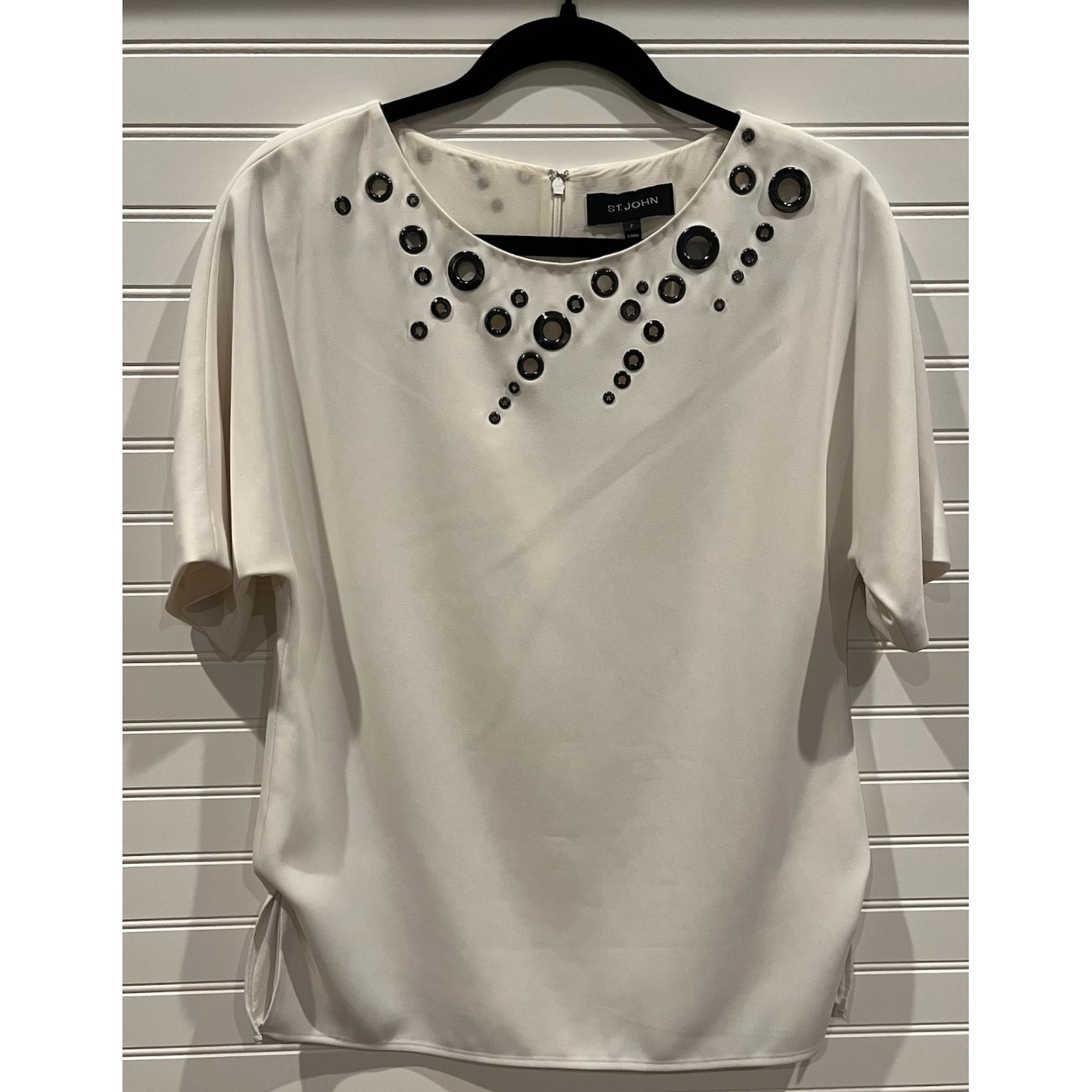 St. John Knits Bianco Stretch Cady Grommet Blouse Short Sleeve Size P