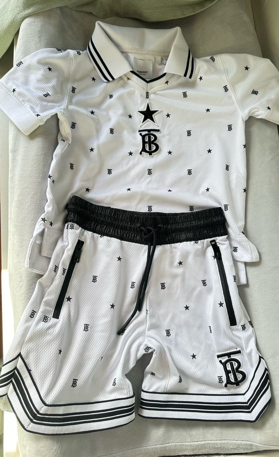 Burberry toddler set