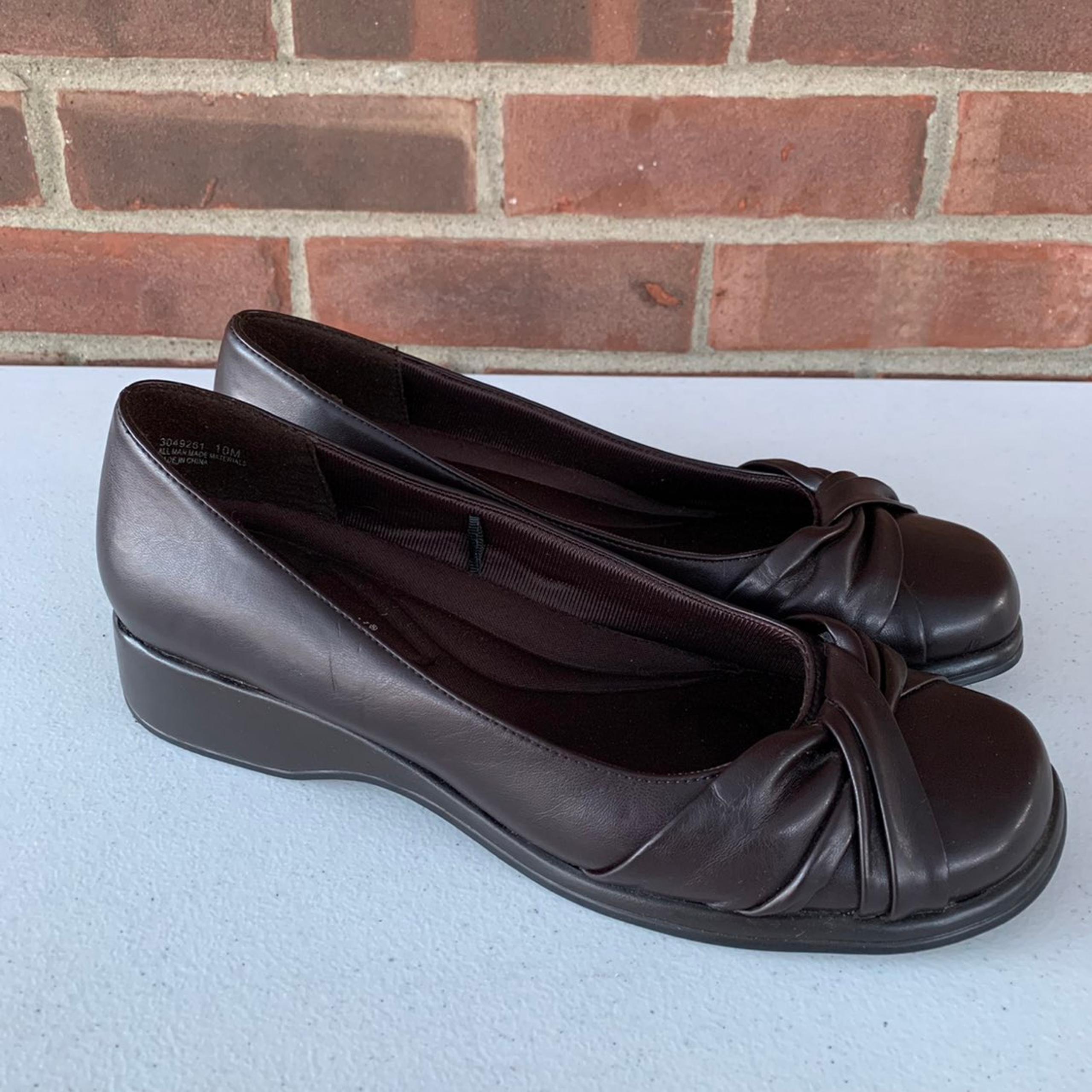 Falls Creek brown slip on low heel loafe