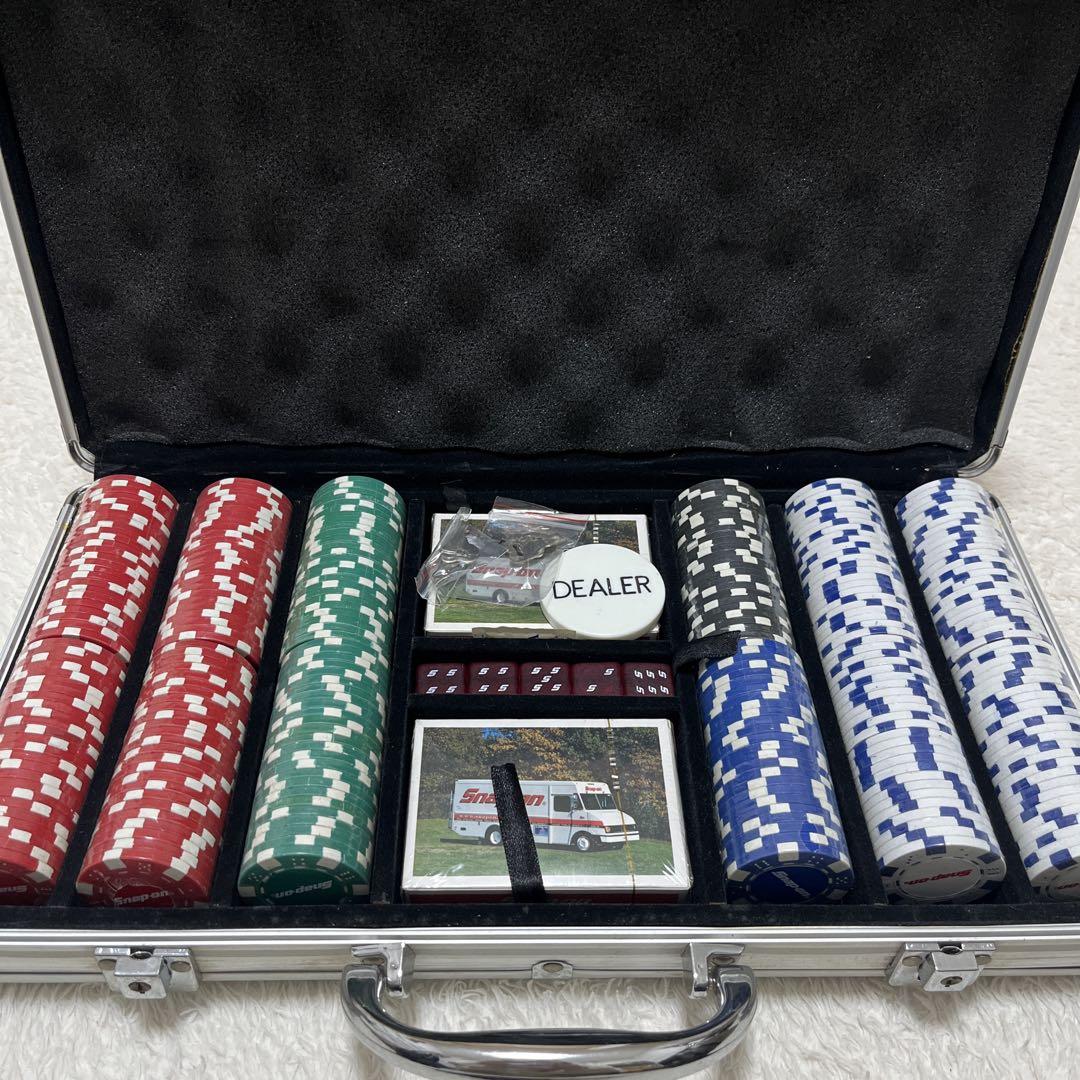Snap-on Poker Set