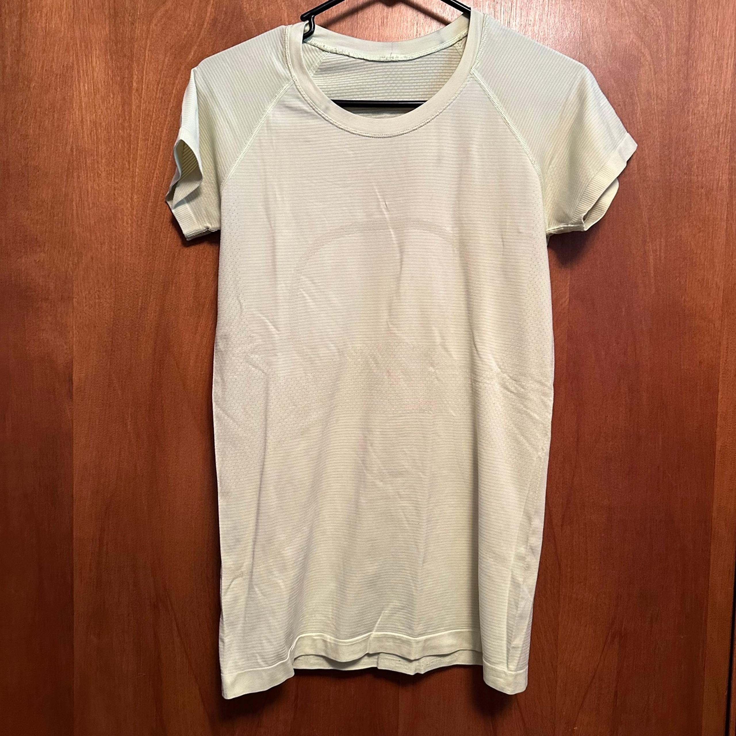 Lululemon Swiftly Short Sleeve Shirt 8 Neon Yellowish Green