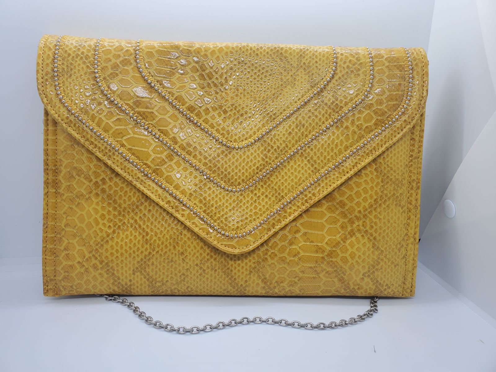 jennifer lopez clutch handbags yellow nwt