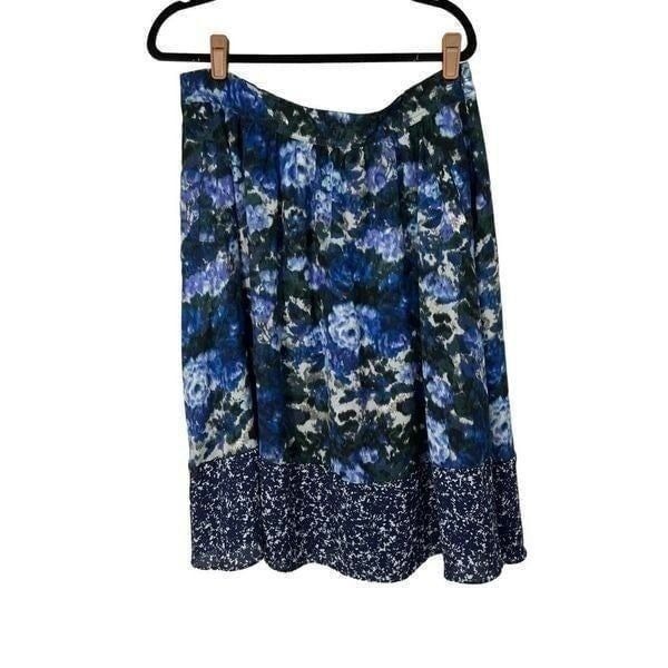 Adrianna Papell Blue Floral Contrasting Print Pleated Skirt