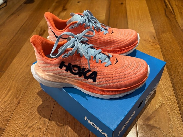 Hoka One One Mach 5 Camellia Peach Orange Size 7.5 B/ 8