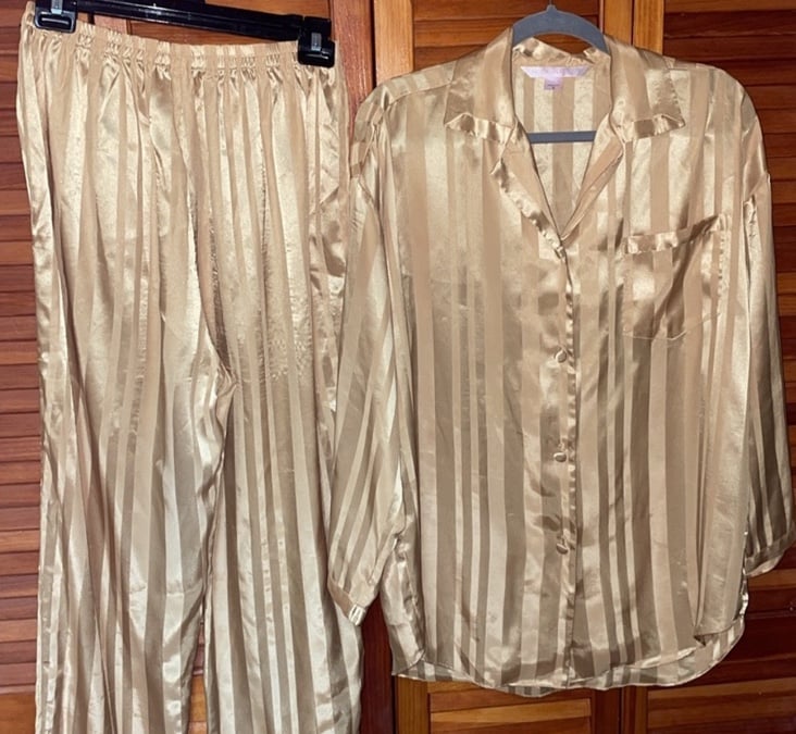 Victoria’s Secret Pajama Set