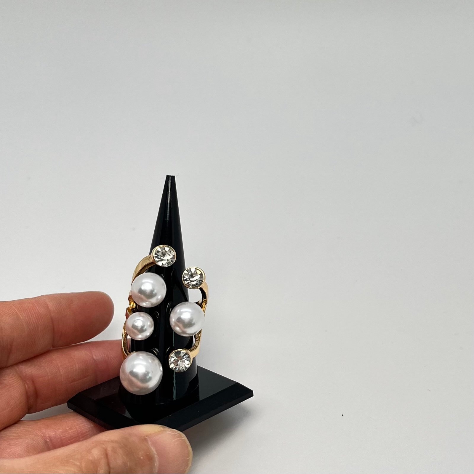 Titanium Steel Adjustable Ring (Pearl & Zircon Dual Inlaid Style)