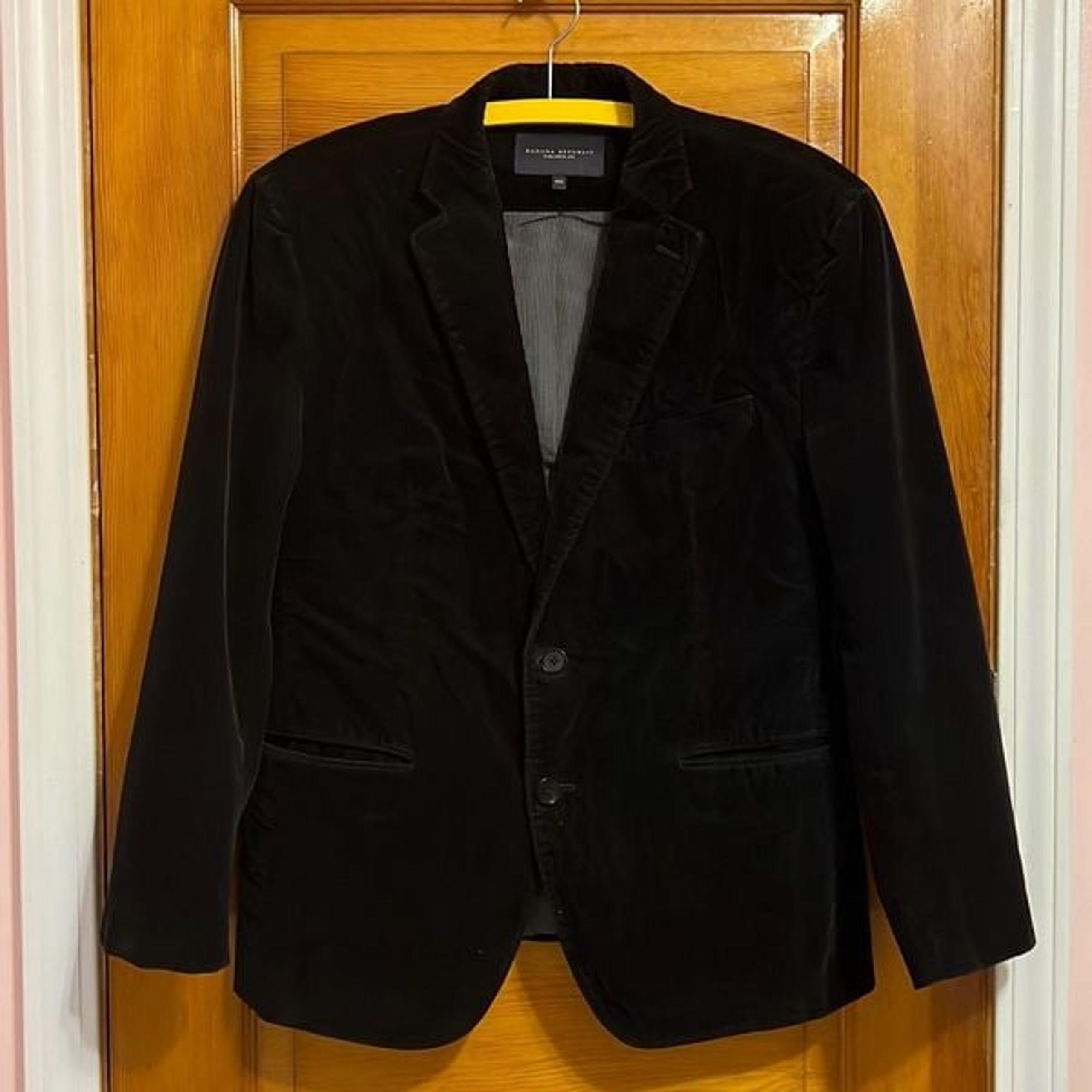 Banana Republic Tailored Fit Black Corduroy Two Button Sport Coat Blazer Men’s 4