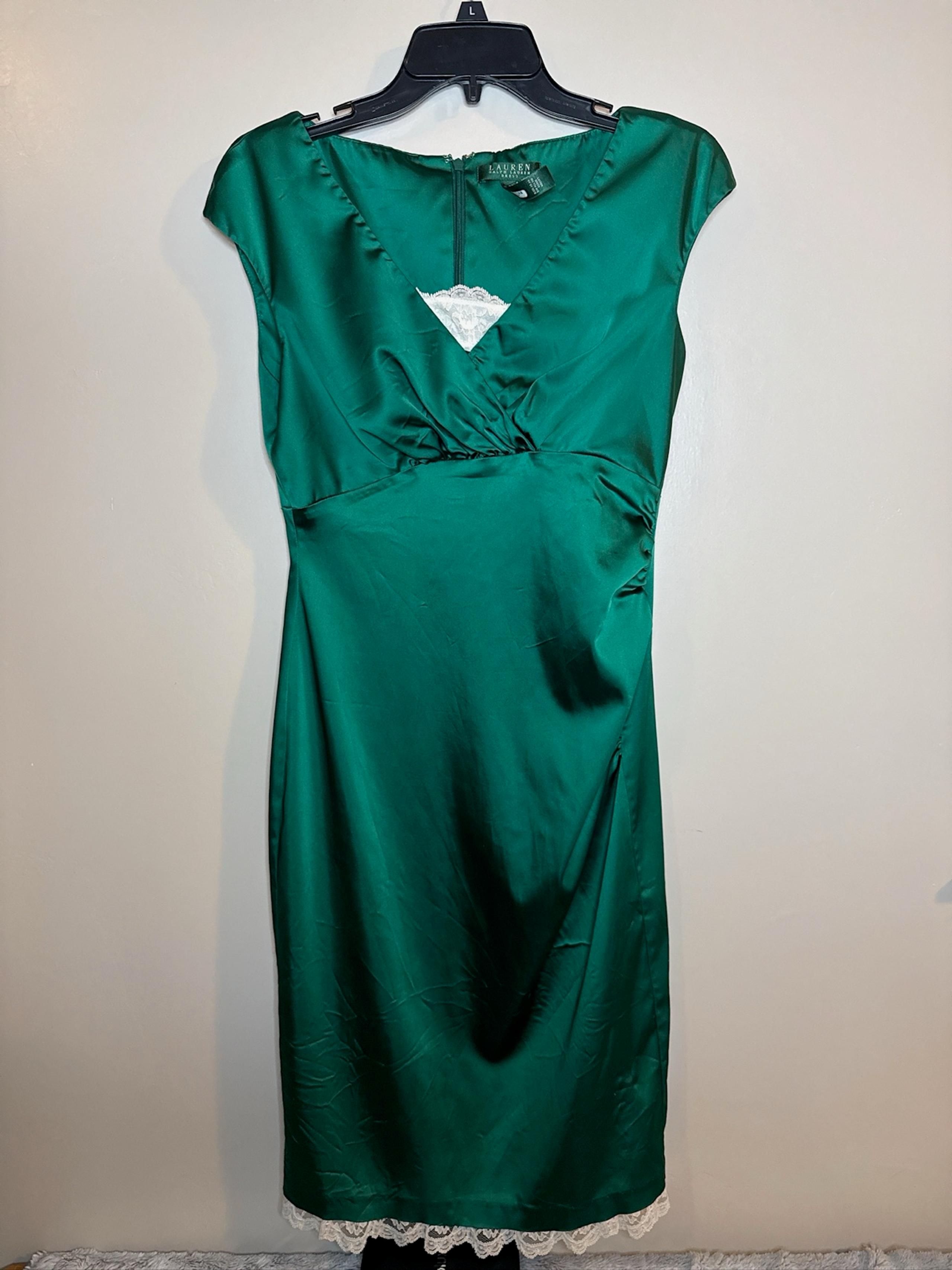 Lauren Ralph Lauren 10 Emerald Green Satin Side Drape Lace Accent Sheath Dress