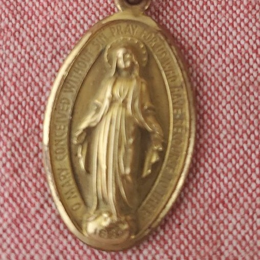 VTG O Mary Conceived Without Sin Pray For Us Who Have Recourse To Thee Pendant