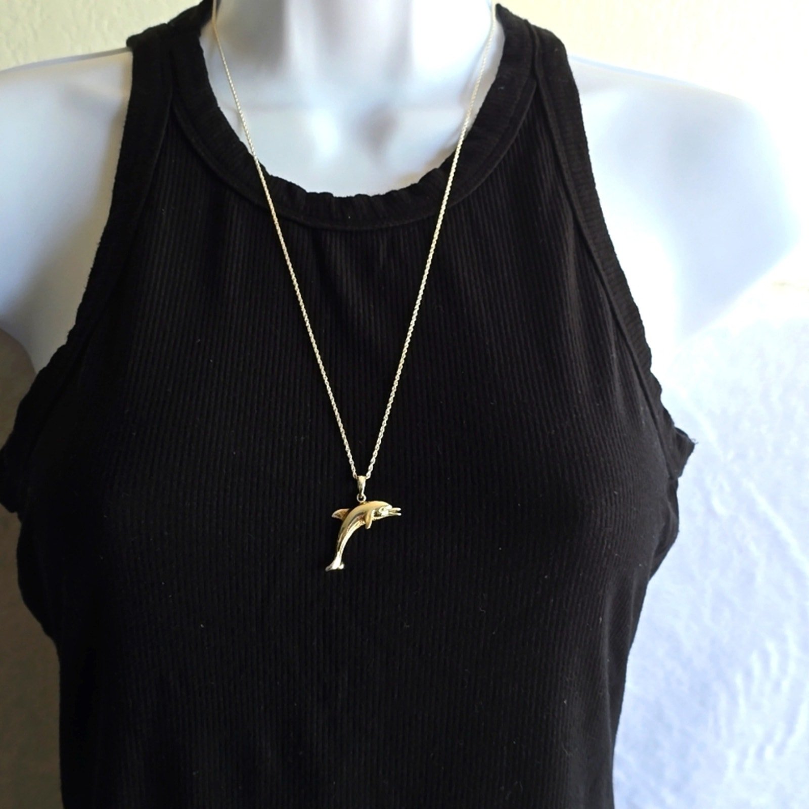 Beautiful sterling silver Dolphin Pendant on 18 sterling silver chain.