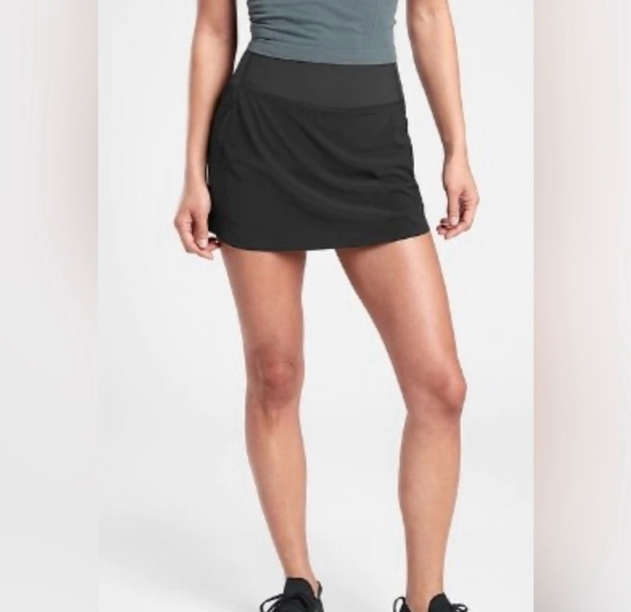 Athleta Elastic Waist Black Skort Size 10