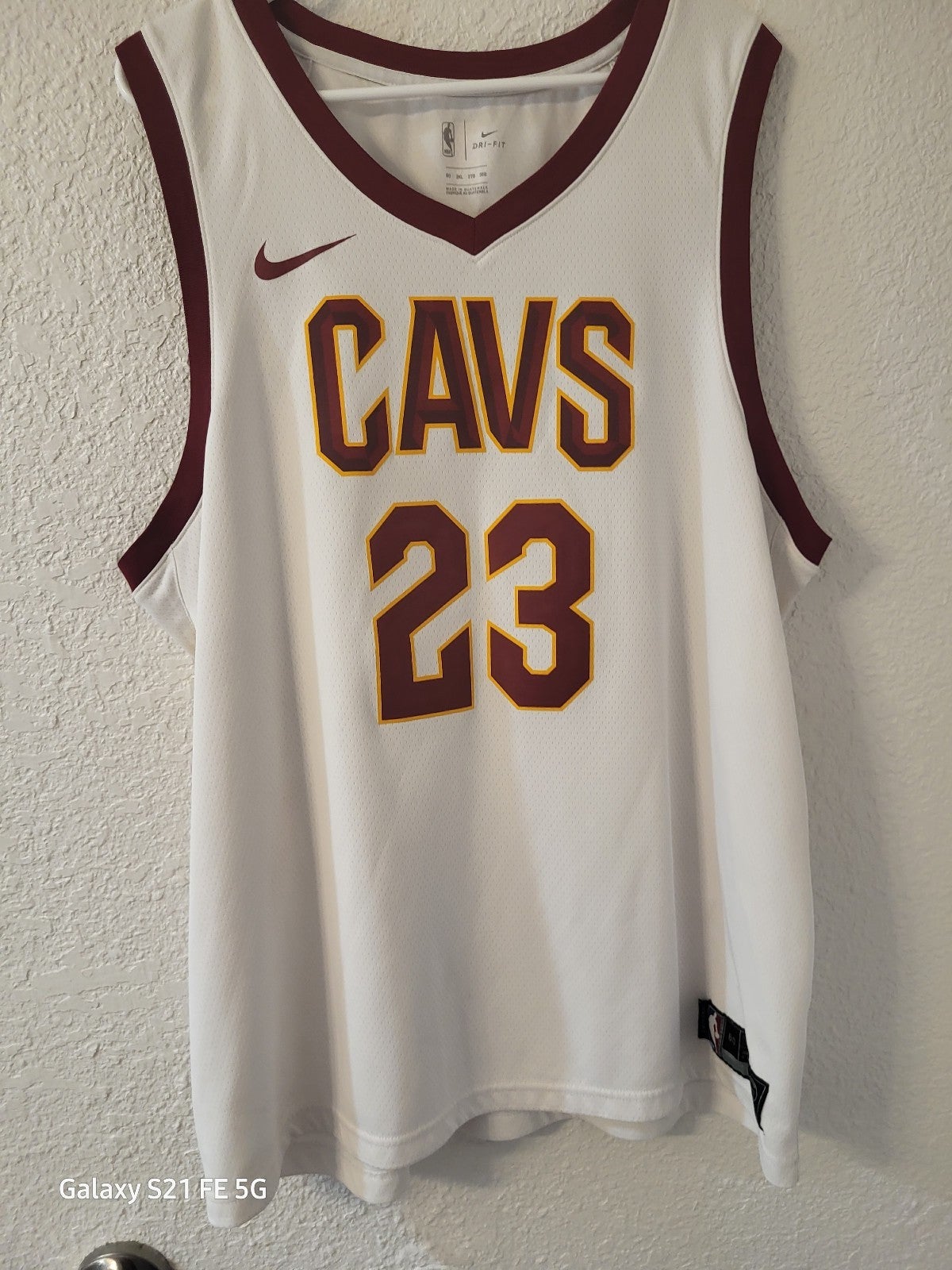 Nike Cleveland Cavaliers dri-fit Lebron James