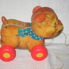 vintage 1966 fisher price number 711 cry baby bear pulltoy