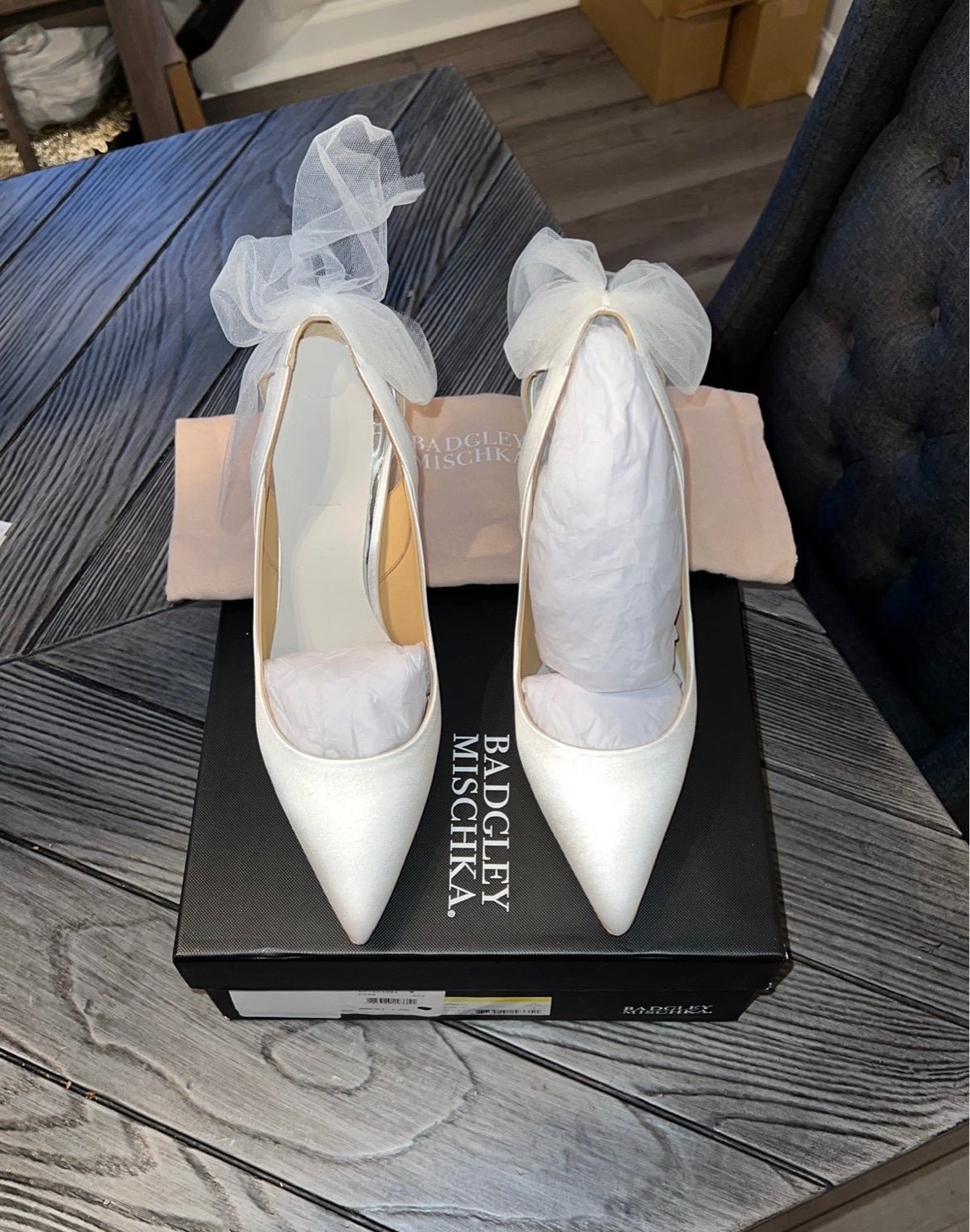 Badgley Mischka Kinsley Bridal Heels - Size 9