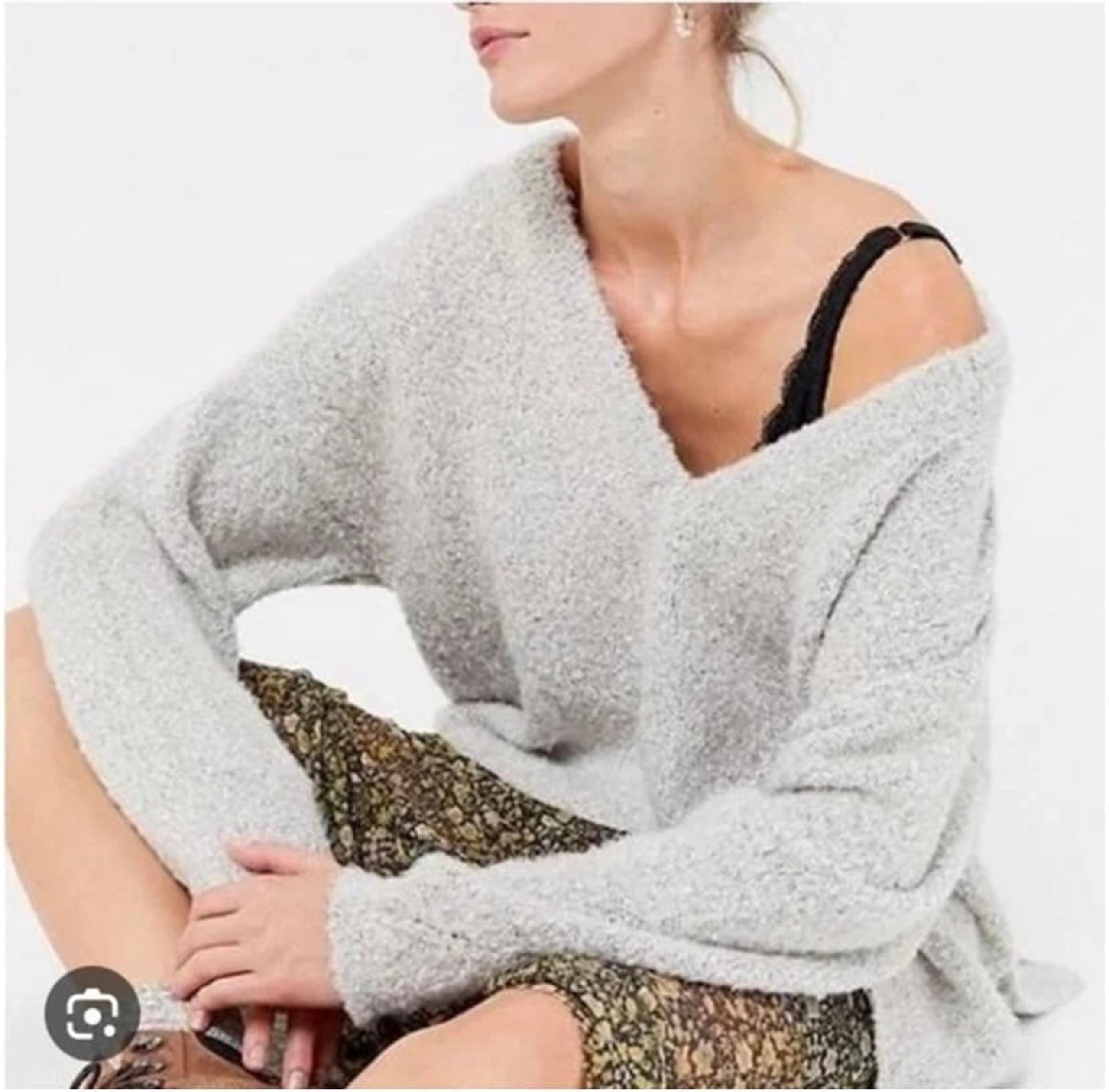 Urban outfitters v neck long sleeve oversized sweater with side slits
