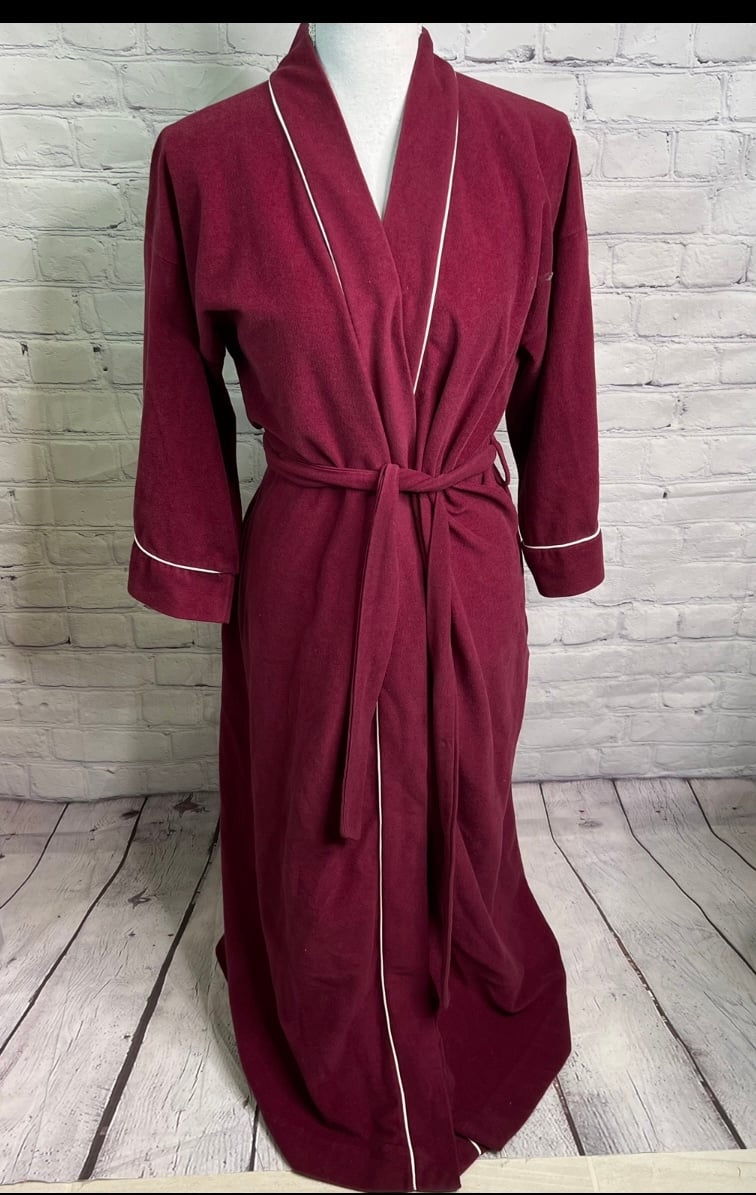 Christian Dior Vintage Loungewear Burgundy Robe