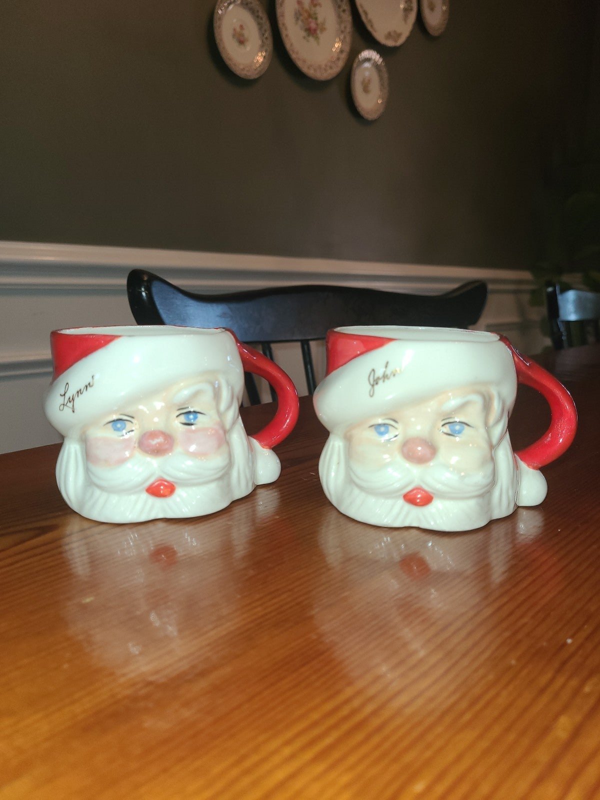 Vintage matching Santa Claus Christmas mugs