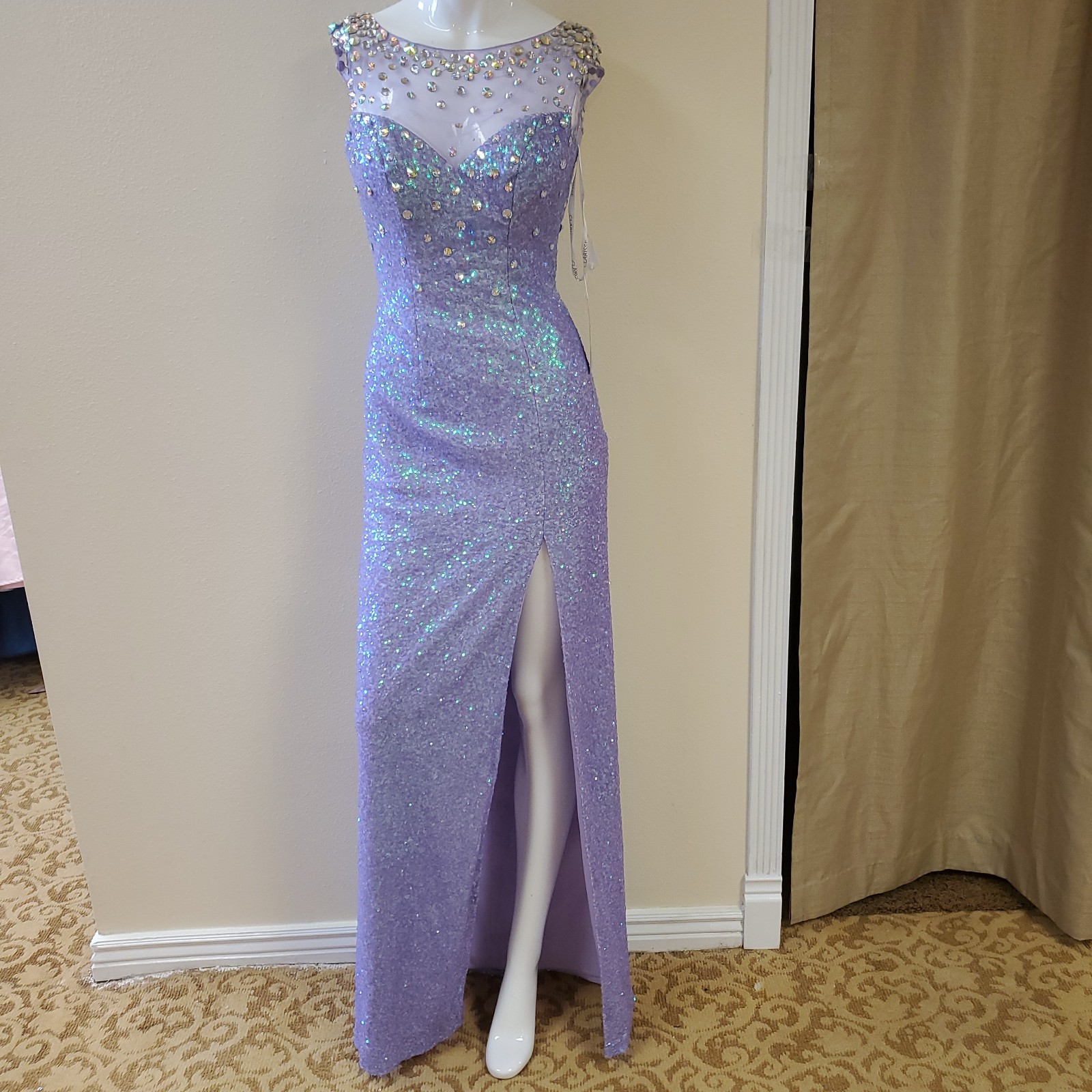 Nwt Clarisse size 0 sequin prom dress