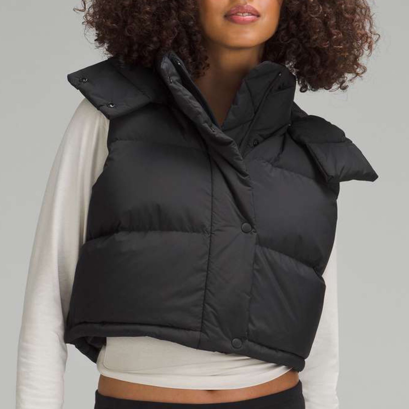 ルルレモン Wunder Puff Cropped ベスト 6 Lululemon Wunder Puff Super-Cropped Vest Black 6