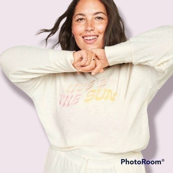 4X Old Navy Loose Cropped Terry Sweatshirt Cream Live By The Sun Embroidered Plu