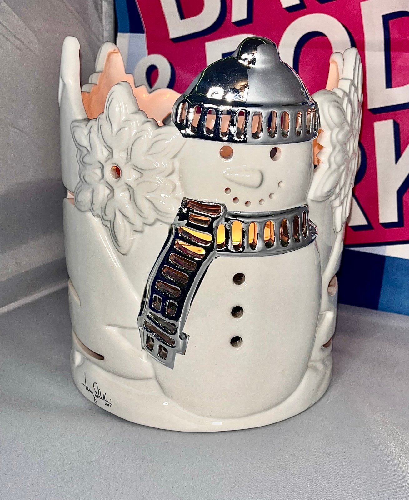 RARE bath and body works snowscape 3 wick candle luminary