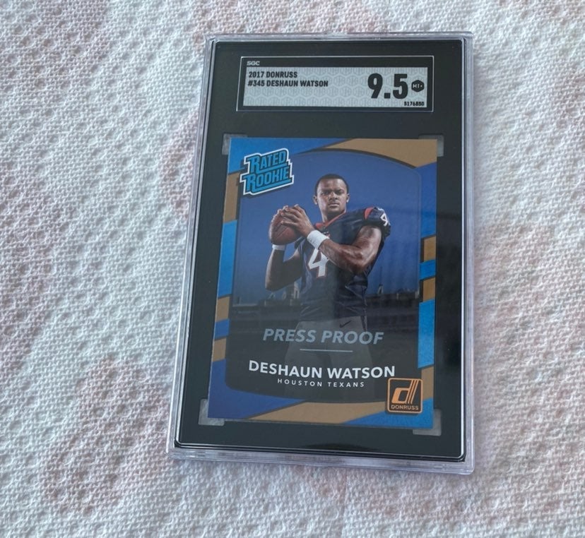 SGC 9.5 2017 Donruss Deshaun Watson rc