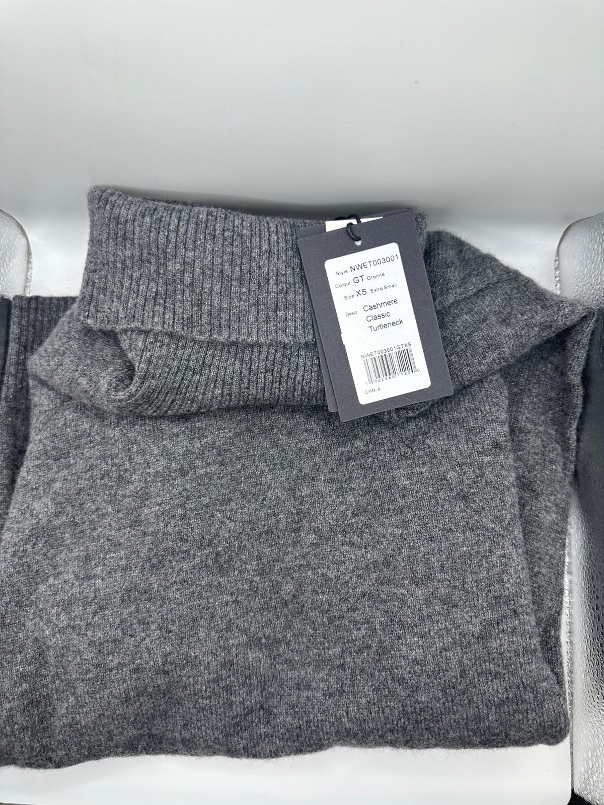 NAADAM Cashmere turtle neck