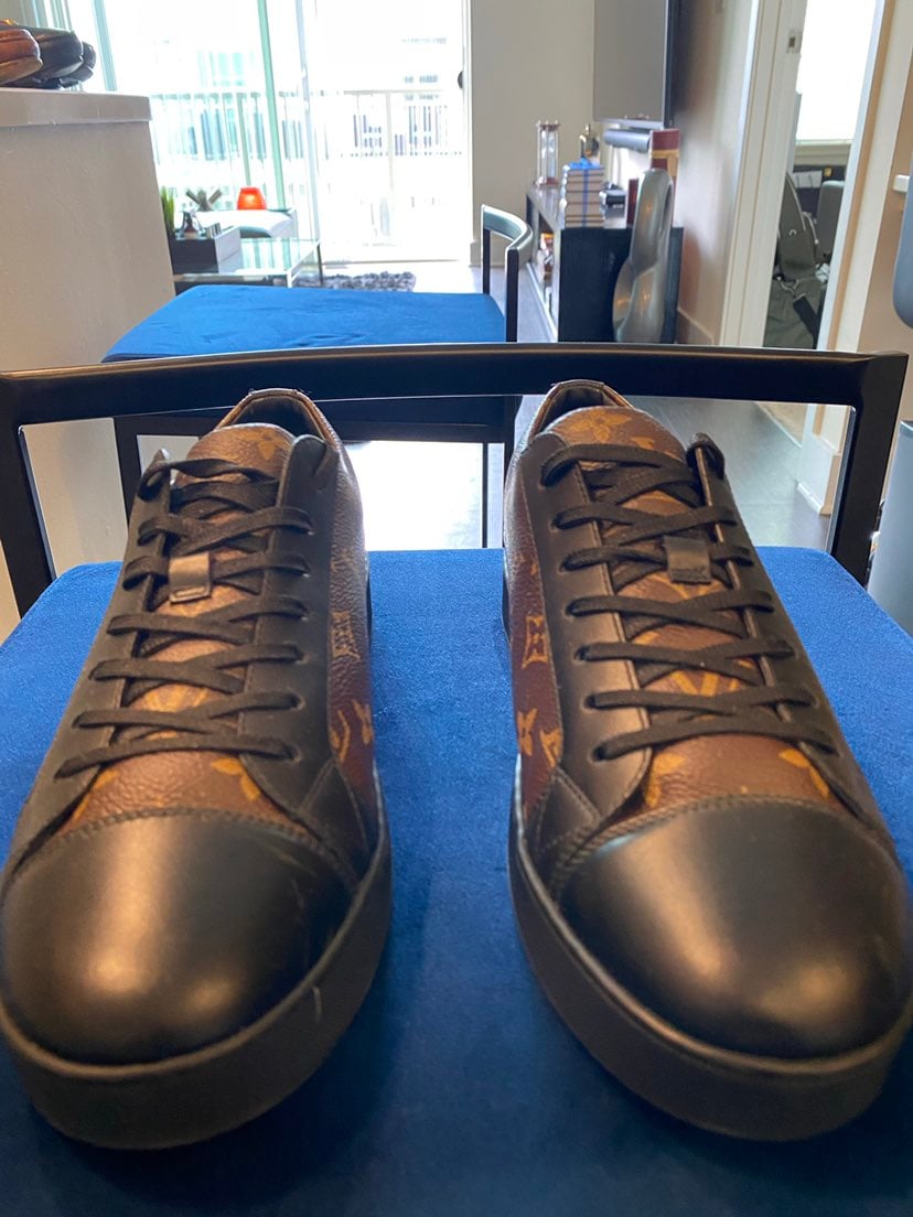 Louis Vuitton Black/Brown