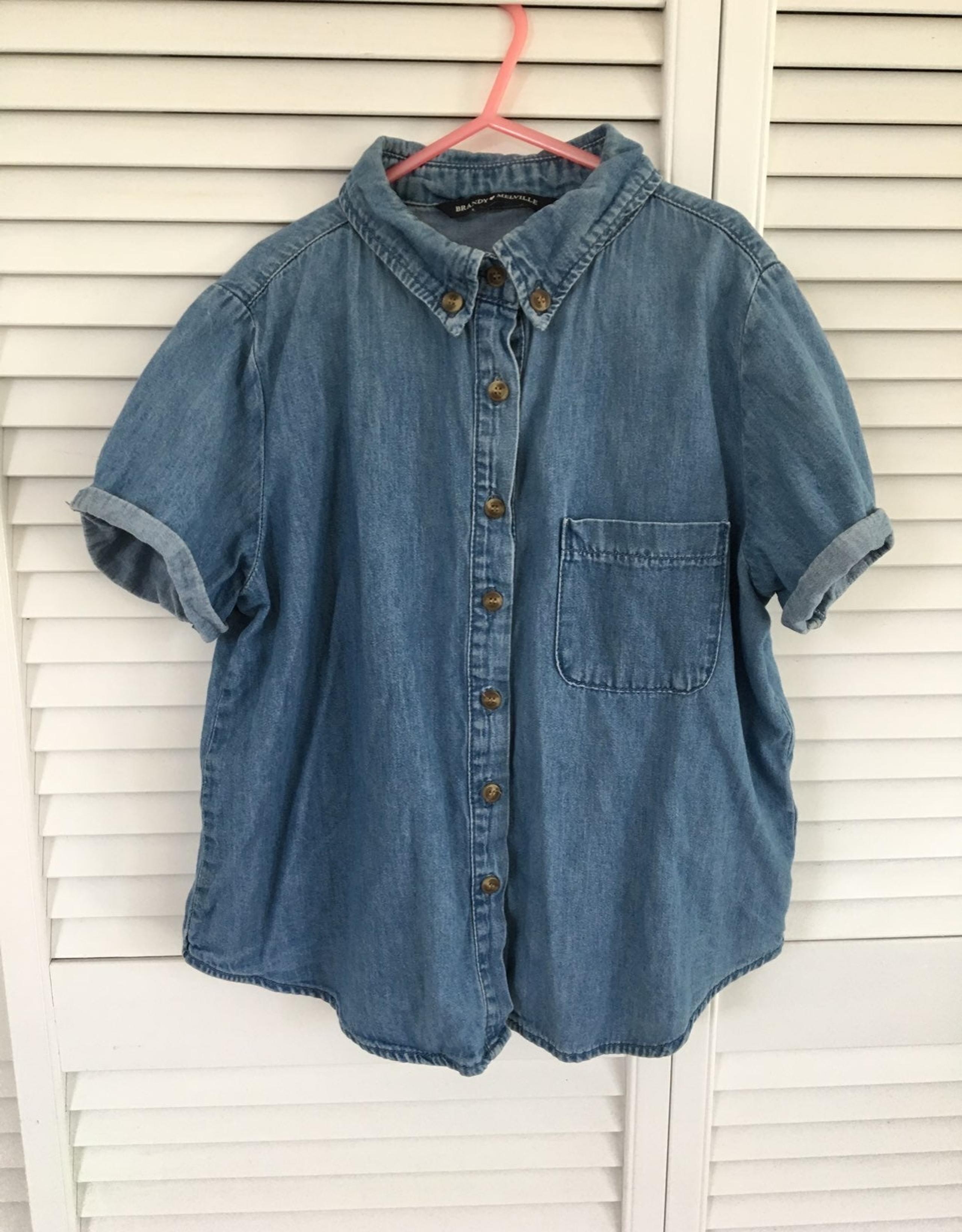 Brandy Melville button down Shirt!