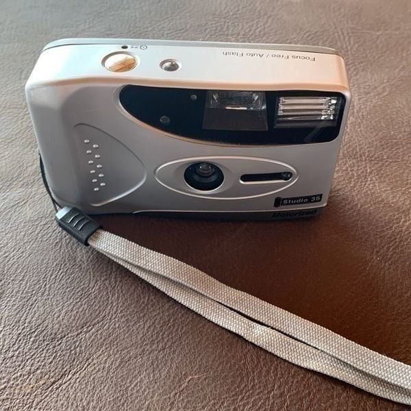STUDIO 35 35MM POINT AND SHOOT FILM CAMERA
