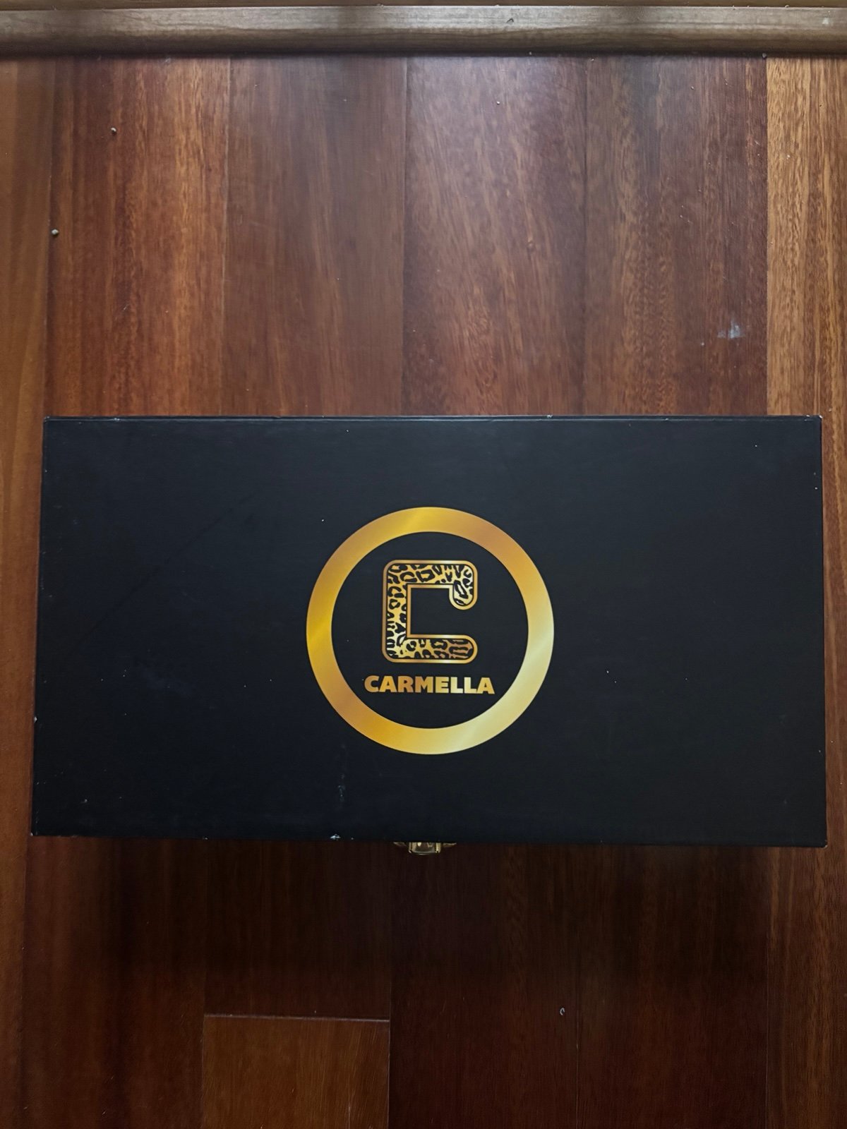 WWE Carmella Side Plates