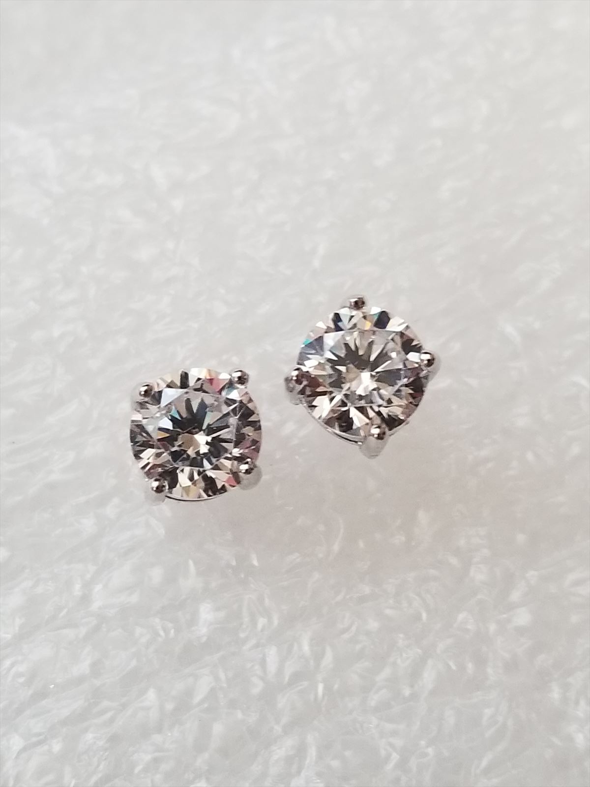New Real 925 Sterling Silver 3ct Stud Round Diamond Earrings