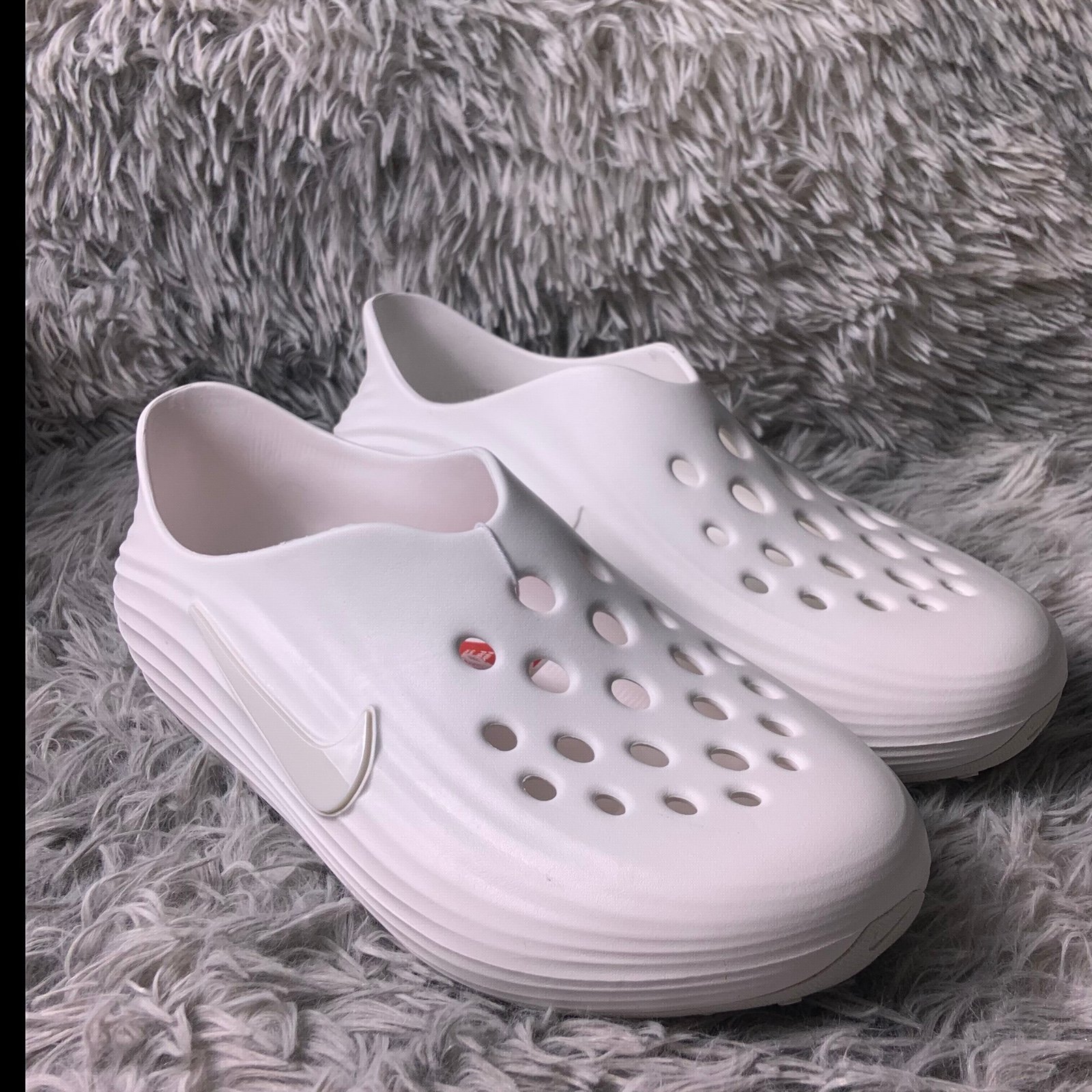 Nike ReactX Rejuven 8 size M11/W12 as picture