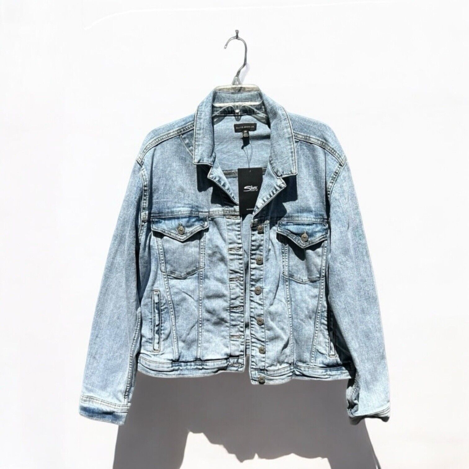 NEW w.tags Silver Jeans Co. Fitted Indigo Denim Jacket Women's Size 2X.