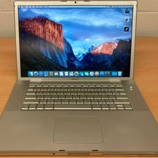 Macbook pro 15 laptop