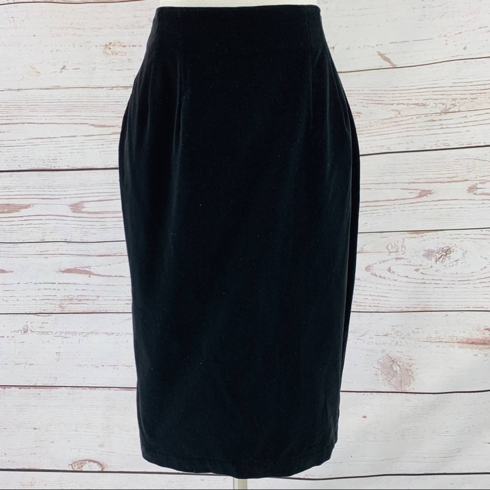 Bryn Connelly vintage velvet pencilhee