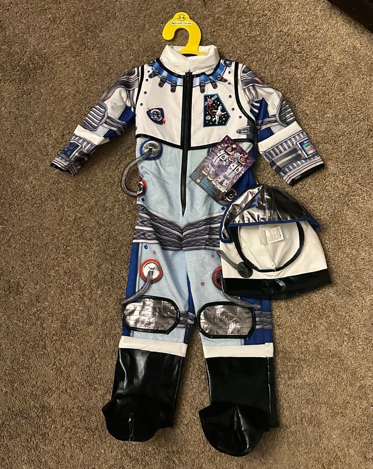 NEW Teetot & Co. Adventure Factory Astronaut Spacesuit Halloween Costume