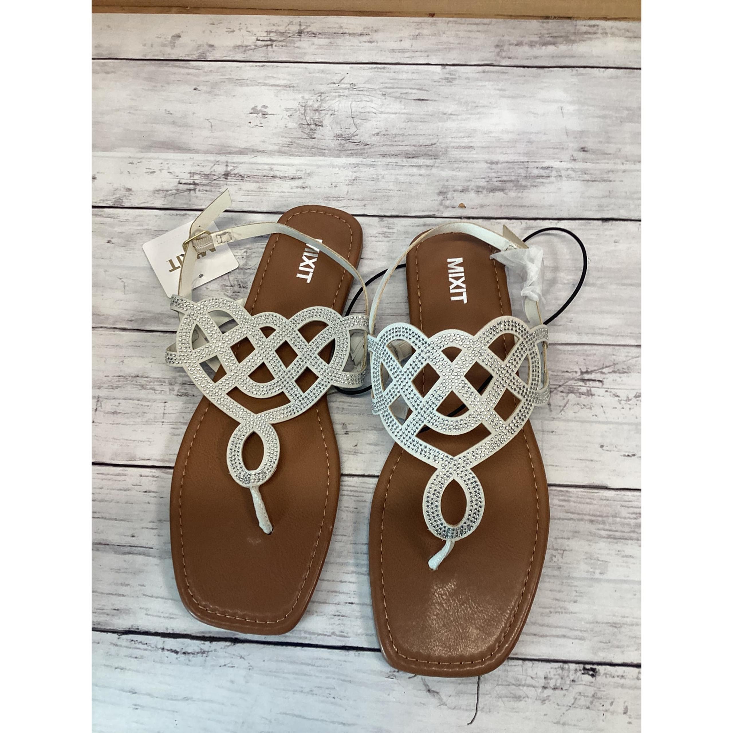 Mixit Women's Olwen Adjustable Strap Flat Sandals Size 9.5