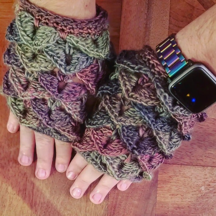 Fish Scale Fingerless Gloves, Hand Crochet, 100% Acrylic