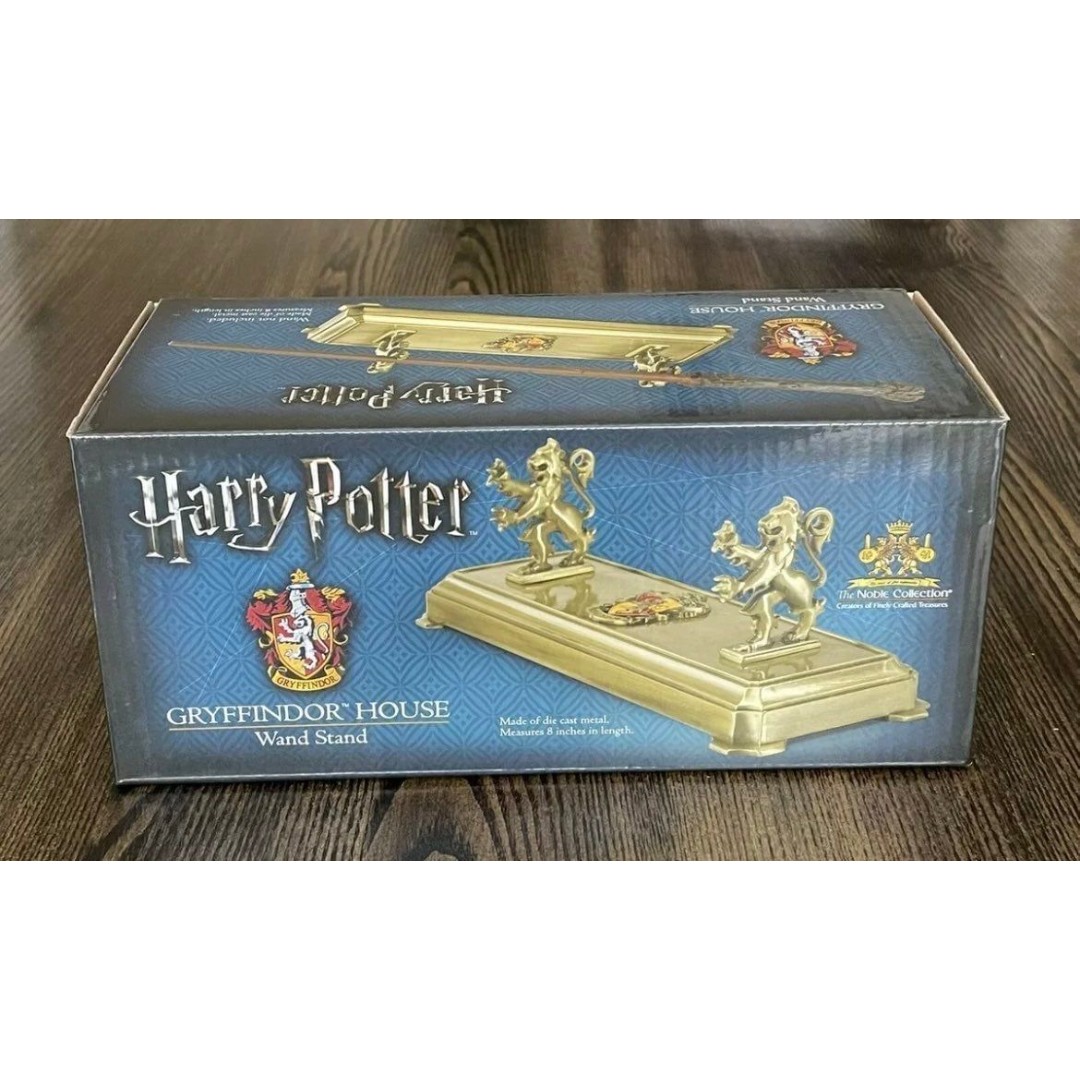The Noble Collection Harry Potter Gryffindor House Wand Stand