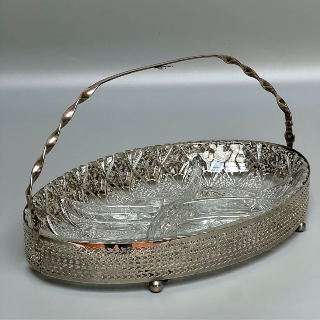 Vintage Rare Queen Anne Display Dish Silver Plate & Pressed Glass Tray
