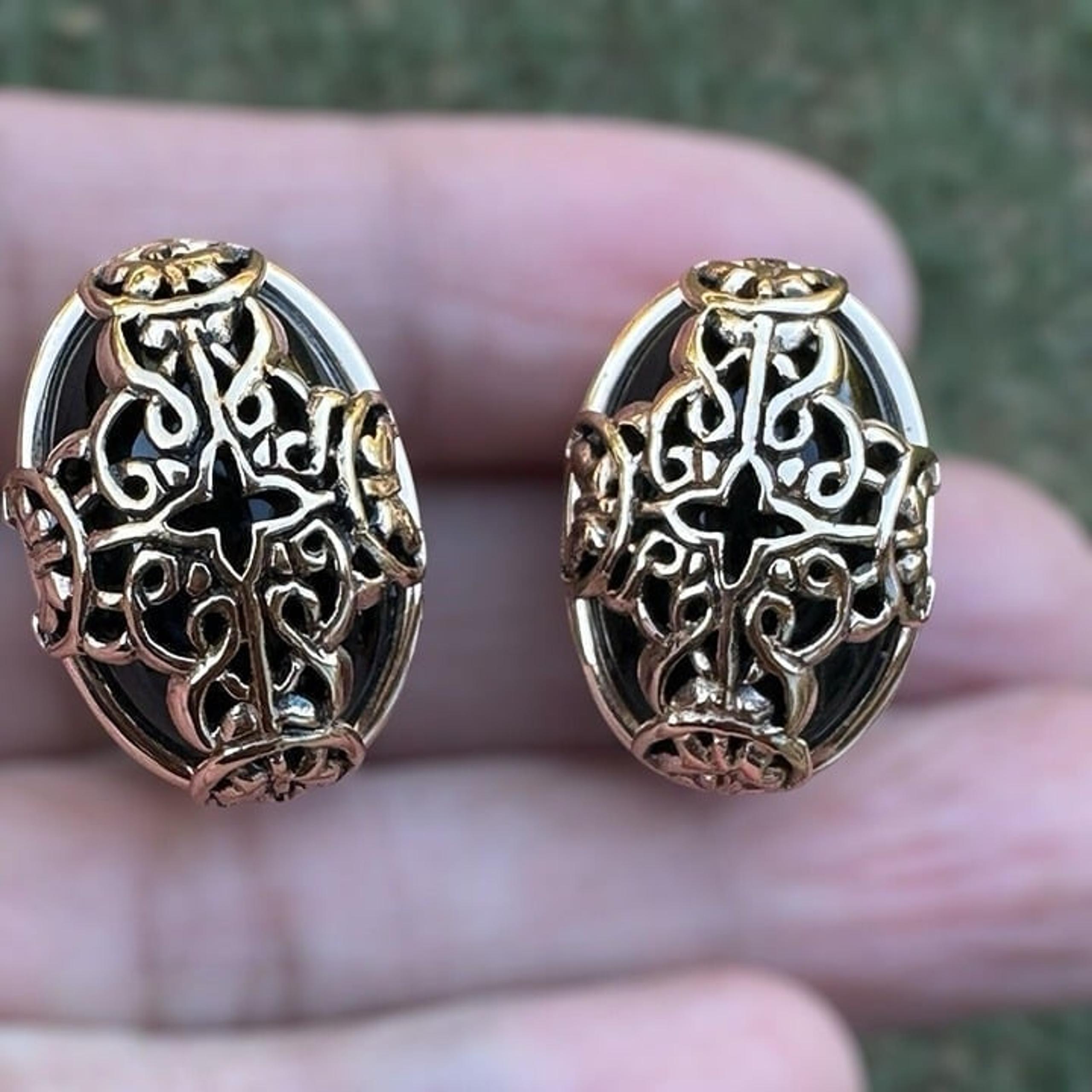 BARSE Clip-On Earrings Celtic Cross Glass Gold Silver Tone Oval Shape Rare 1"
