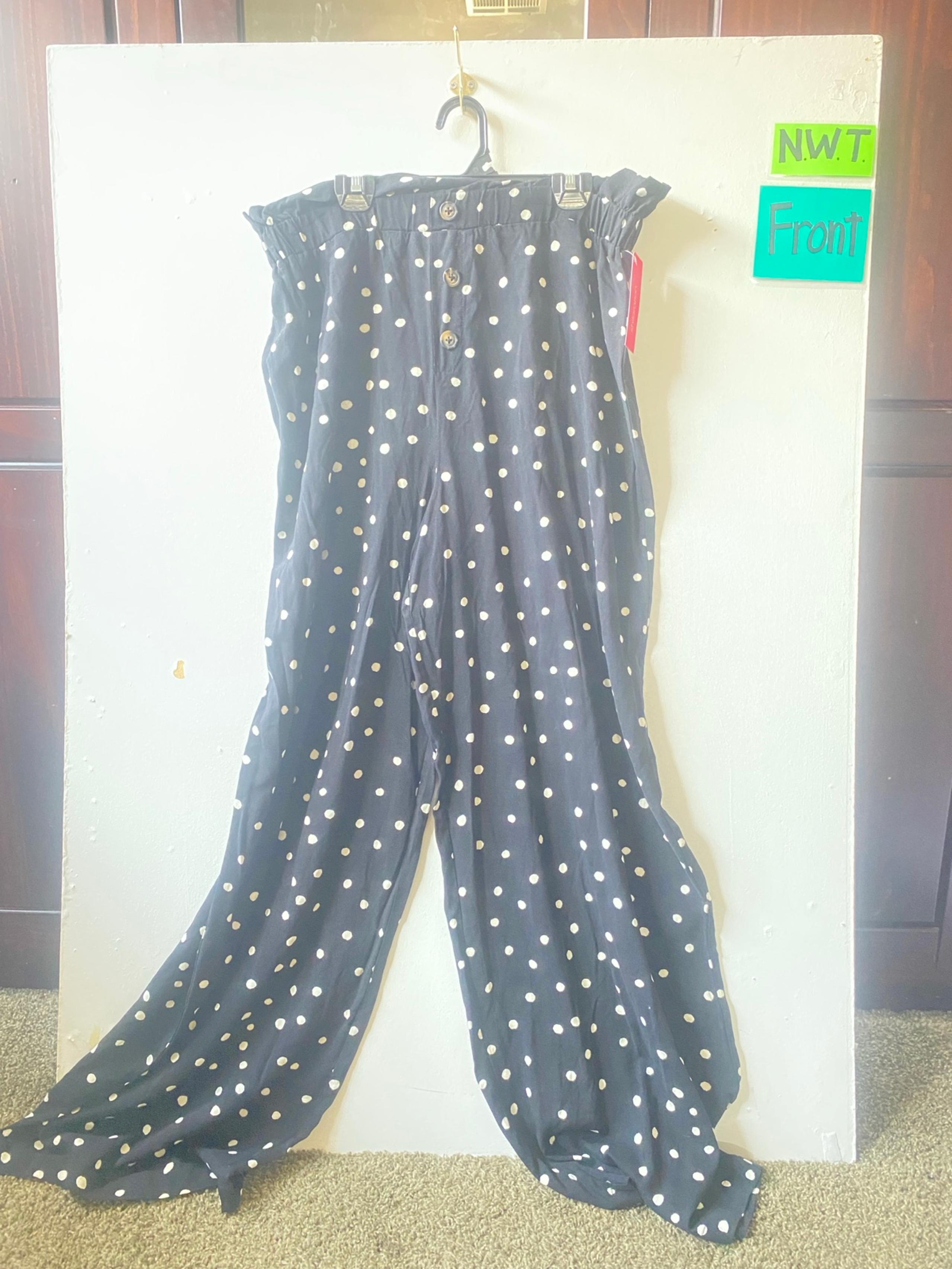 Xhileration women’s poke dot black pants size large nwt