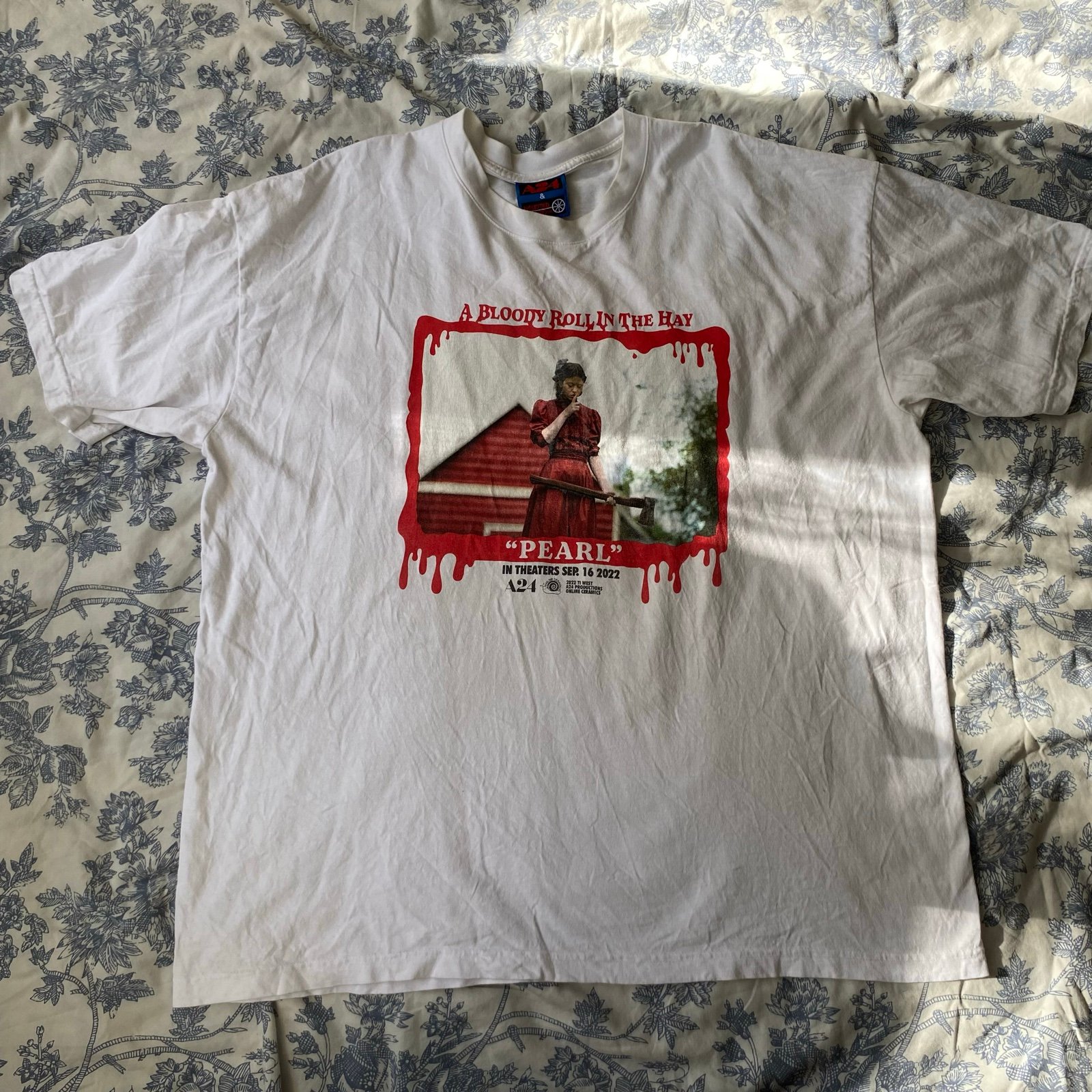 Online Ceramics graphic tee