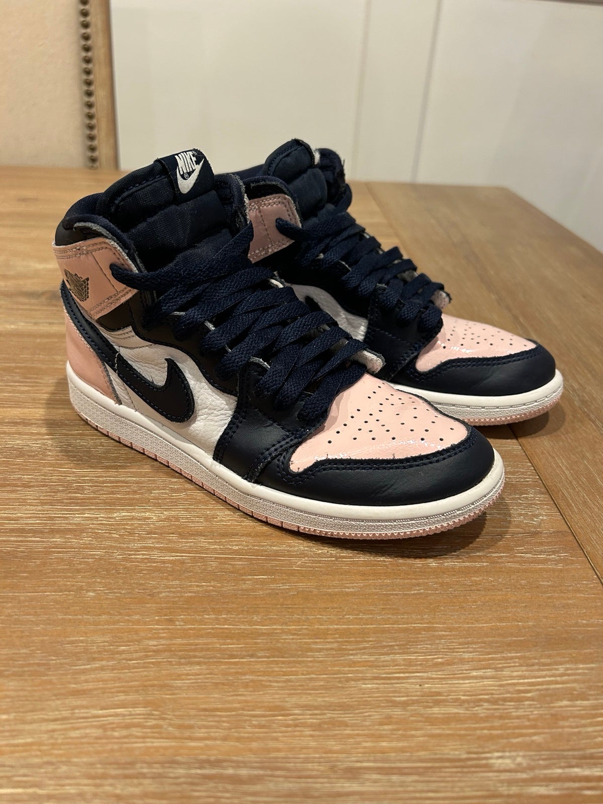 Wmns Air Jordan 1 Retro High OG SE 'Bubble Gum'