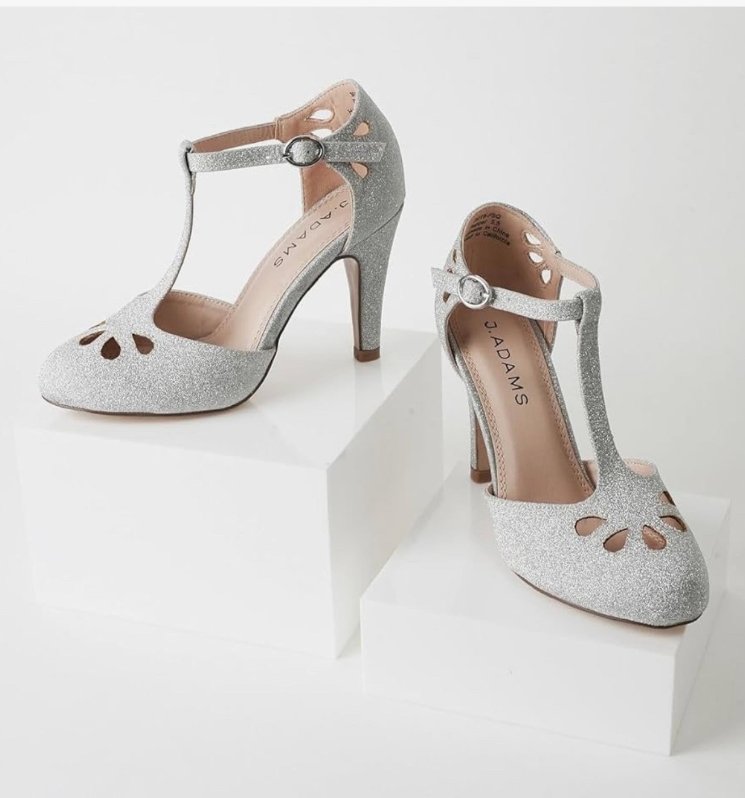 J.Adams retro T-Strap Mary-Jane pumps Size 7