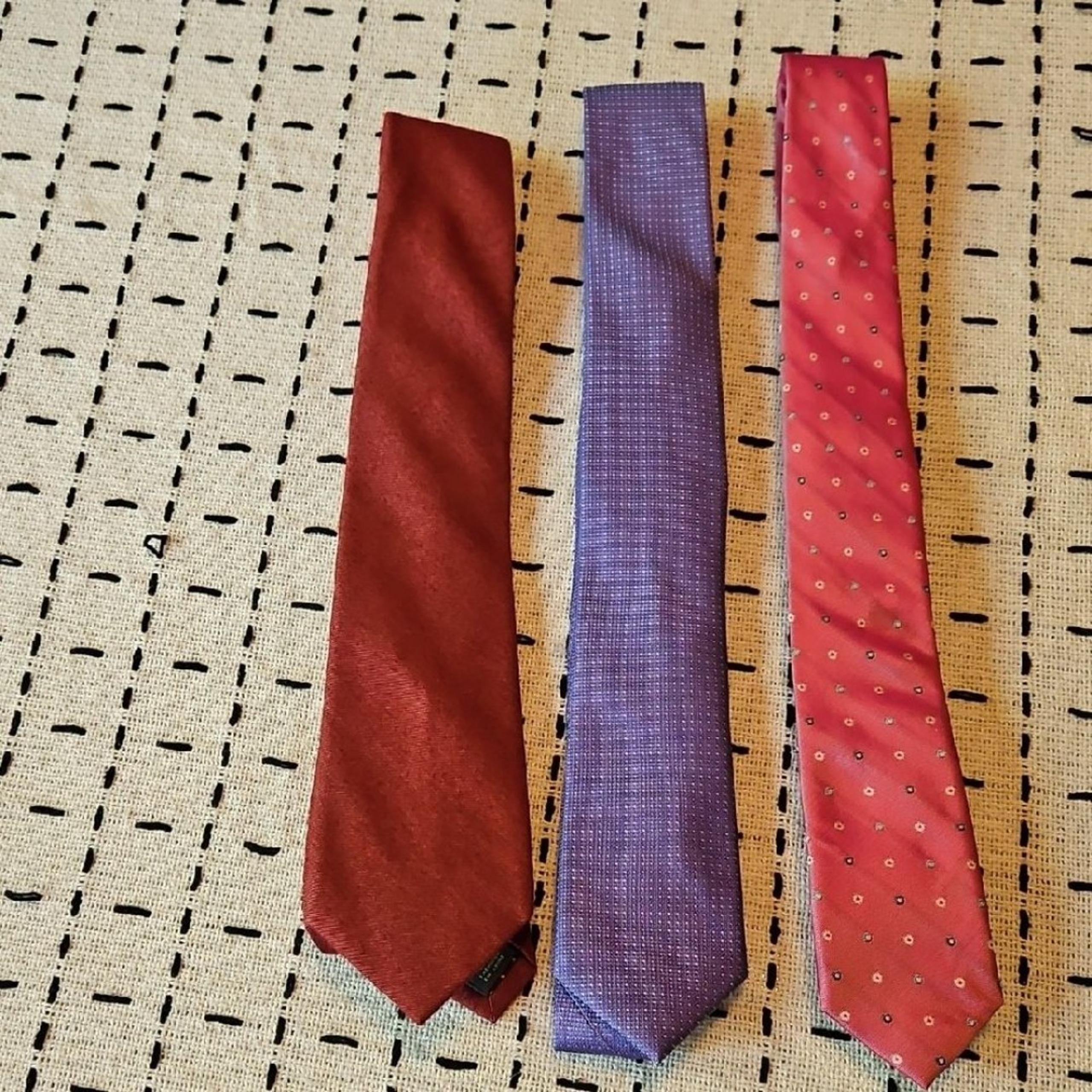Set of 3 Classic Ties in Red, Purple, and Pink - Calibrate