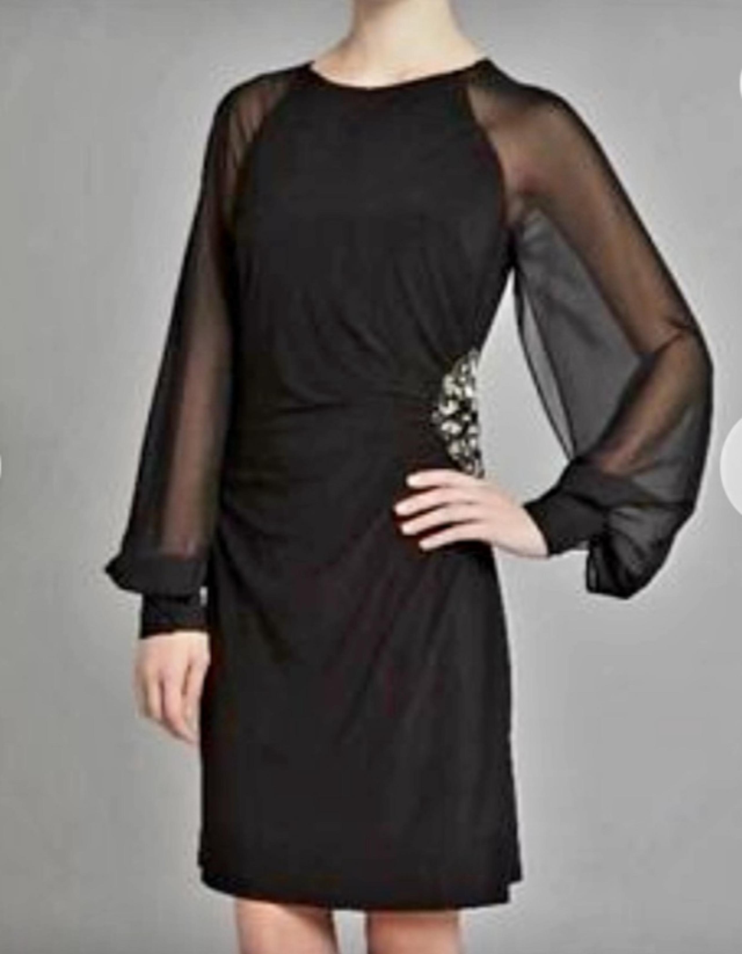 Eliza J Chiffon Split Sleeve Waist Embellished Cocktail Dress.