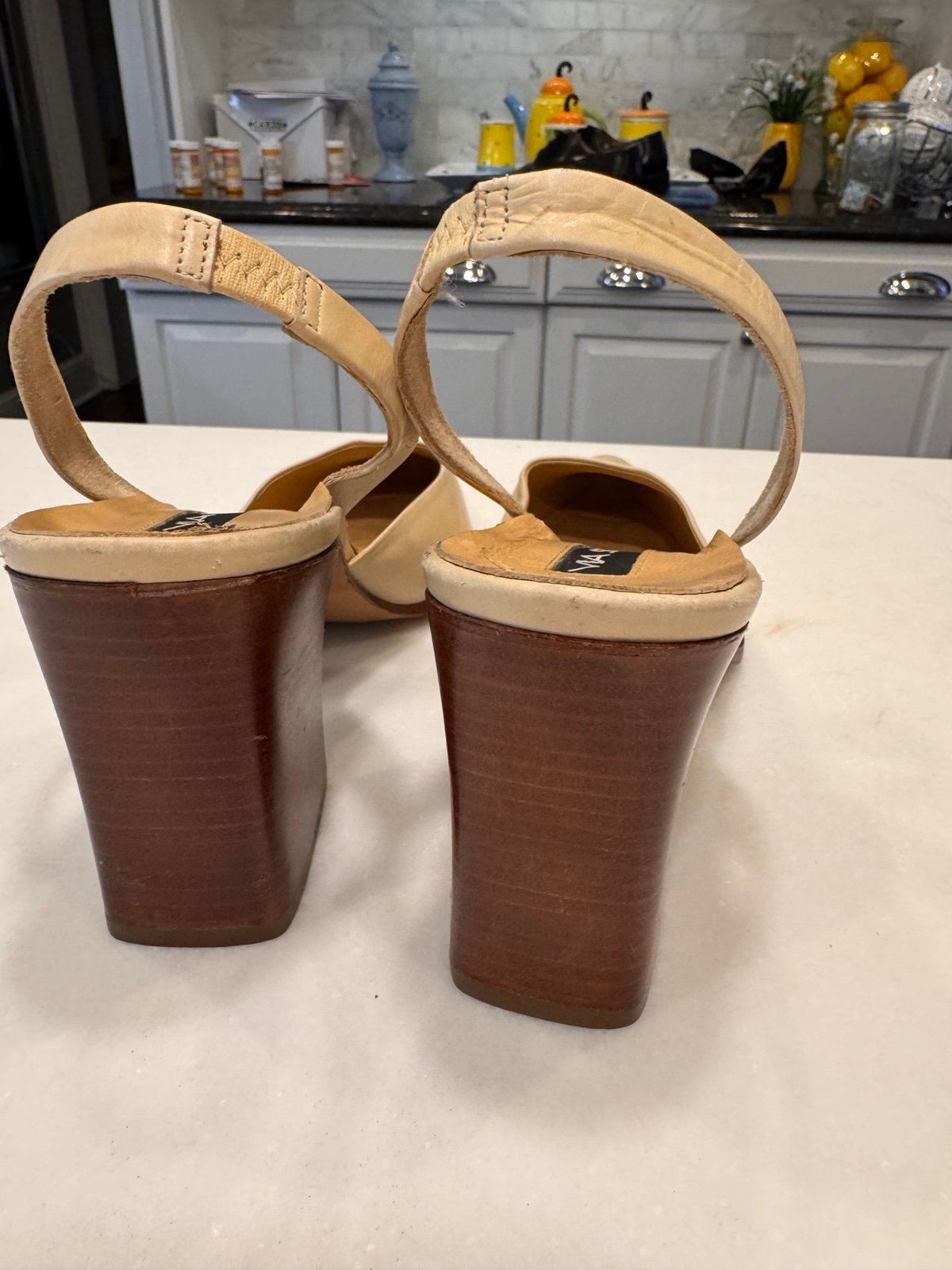 Via Spiga Slingbacks Women’s Leather Sz 10 Tan/bone Adjustable Strap