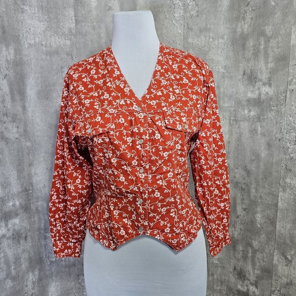 Vintage 90s Chaus Sport Womens L Red White Floral Pattern Pearl Snap Top L/S